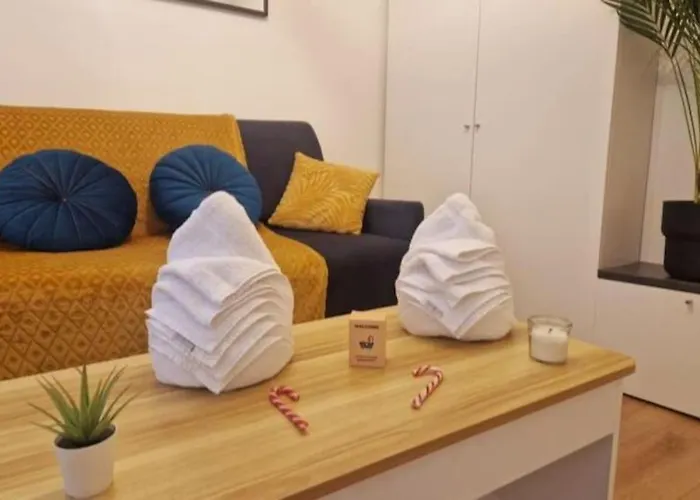 Centre - Joli Avec Espace Exterieur Apartment