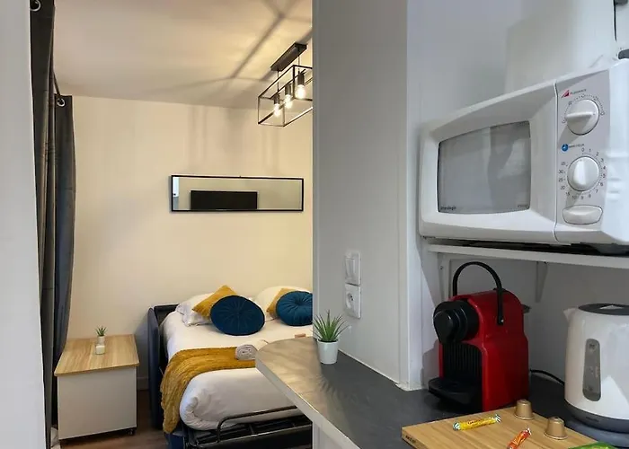 Centre - Joli Avec Espace Exterieur Apartment *